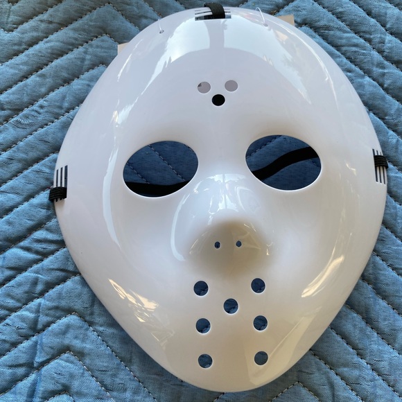 Jason Voorhees Halloween Mask Scary Costume Hockey NEW Friday the 13th - Picture 1 of 2